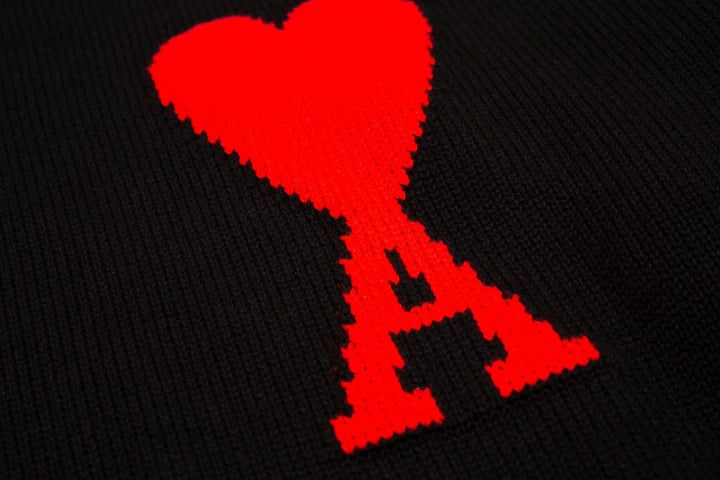 "Heart" - Sweater Black