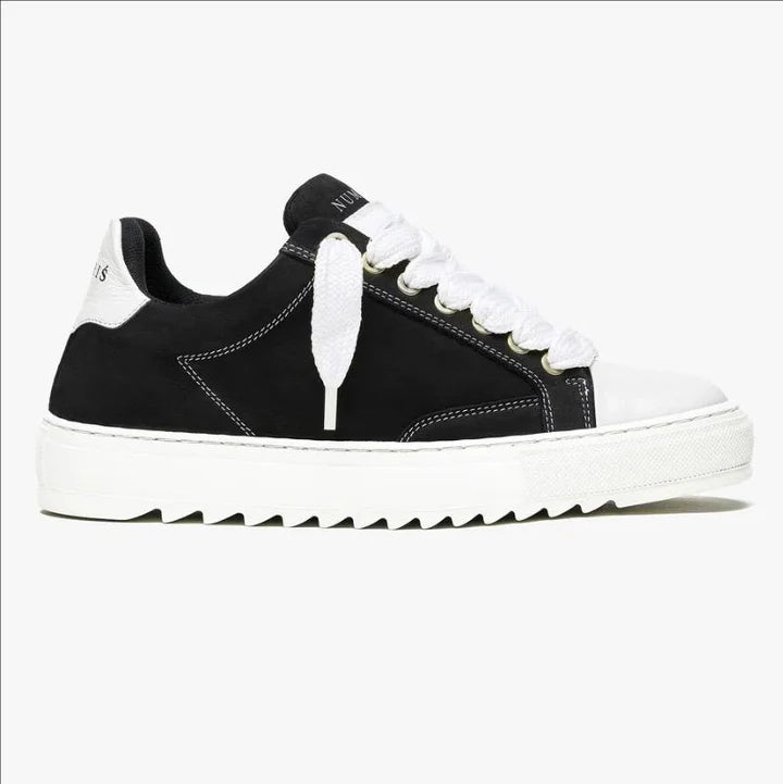 NUM Sneaker